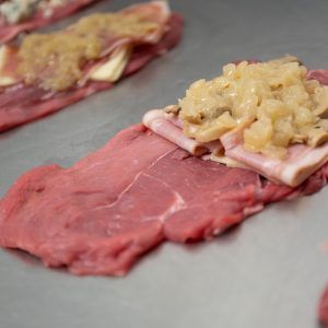 Cachopo bacon, champiñón, emmental y cebolla